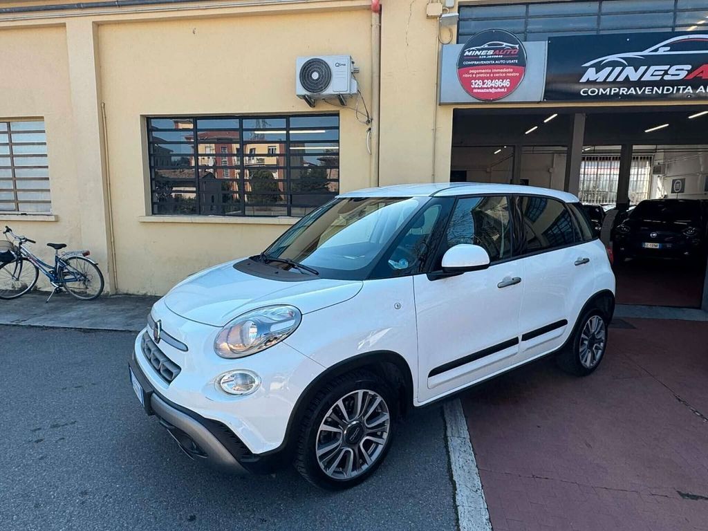 Image of Fiat 500L Cross