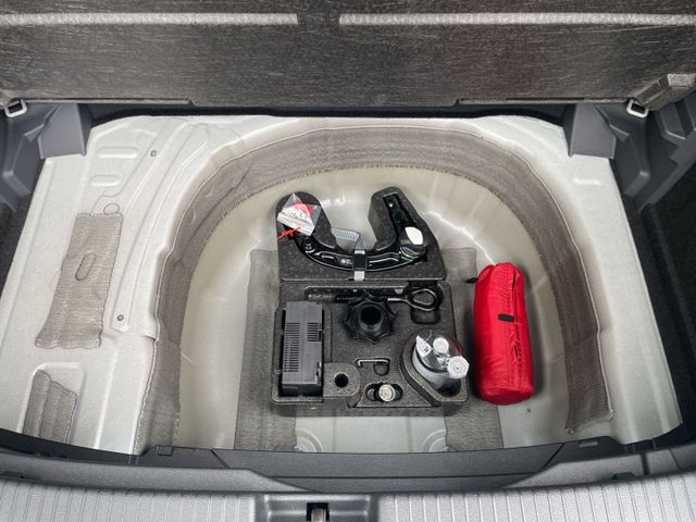 T-Cross R-Line 1.5 TSI DSG Black Style AHK/Navi 