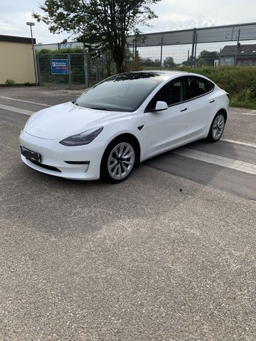 Tesla Model 3 Long Range  - Allradantrieb mit Dual...