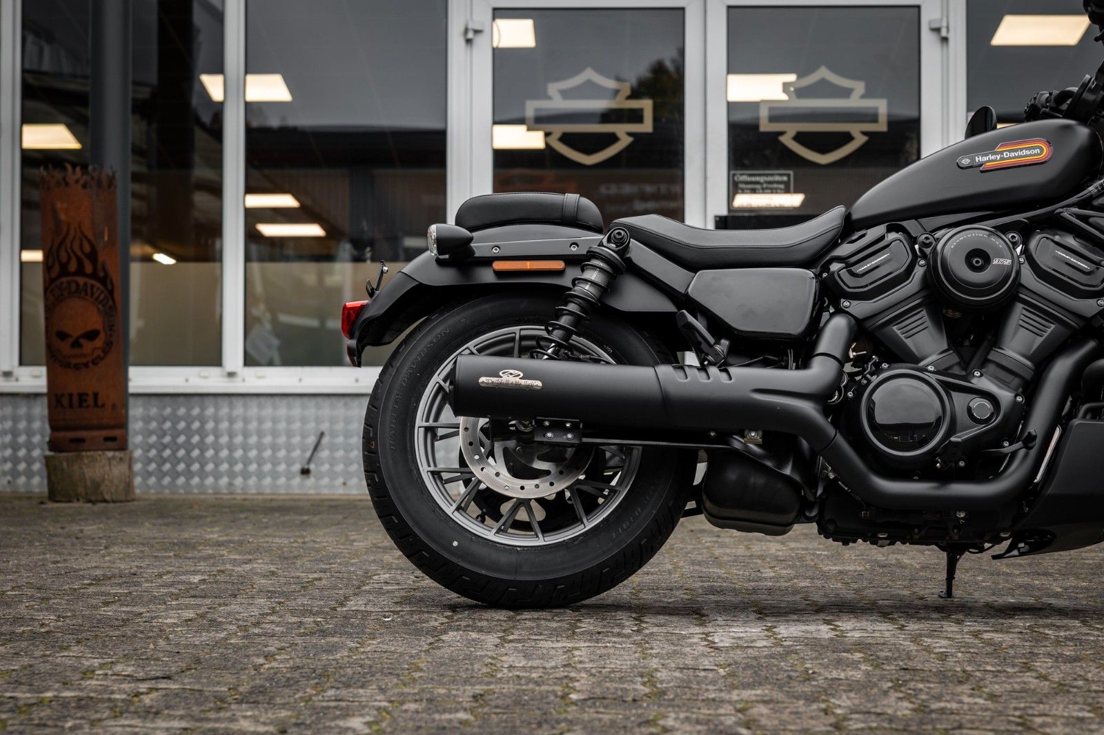 Fahrzeugabbildung Harley-Davidson NIGHTSTER Special RH975S MY25-Jekill&Hyde -1.Hd