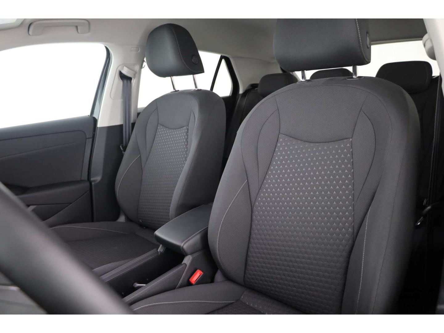 Volkswagen T-Roc 1.5 eTSI Life DSG NAV/LED/RFK/ACC/SH/PDC, миниатюра 10