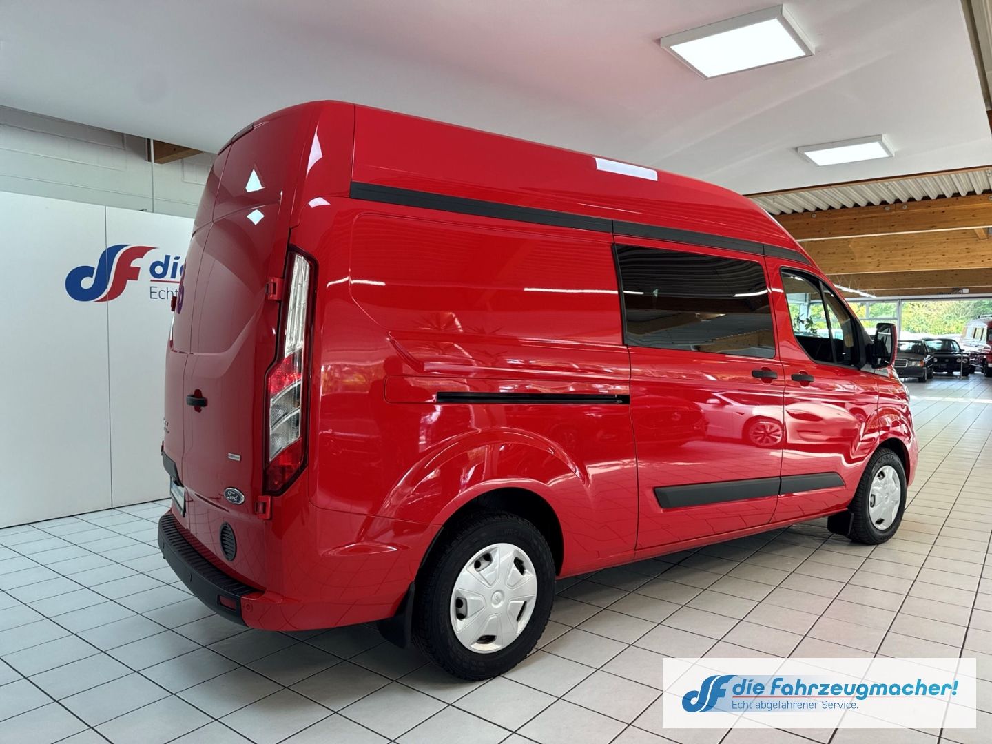 Fahrzeugabbildung Ford Transit Custom Kasten 340 L2 Trend 2.0 TDCi Navi