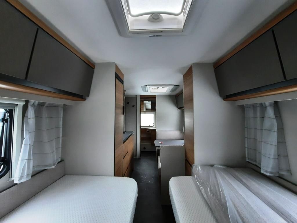 Fahrzeugabbildung Dethleffs Nomad 490 EST Verfüg./Sparen Sie 4.445,- €
