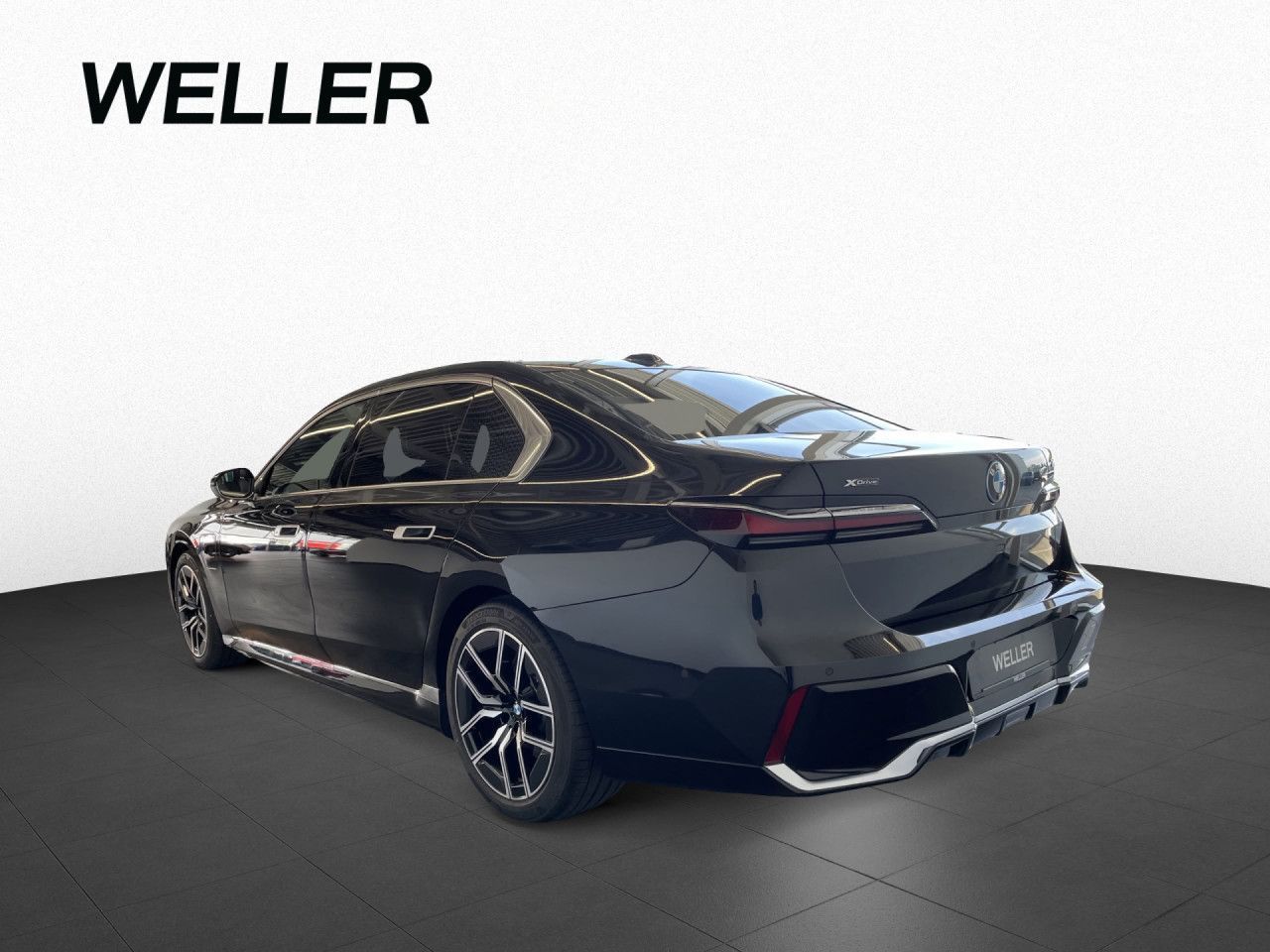 BMW 750e xDr M Sport AktivL,Pano,AHK,B&W,360°,DAPro foto 6