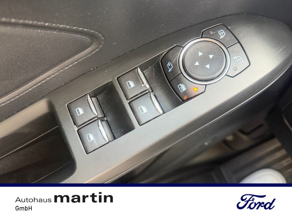 Fahrzeugabbildung Ford Focus 1.0 Cool&Connect SHZ KAMERA NAVI ACC LED
