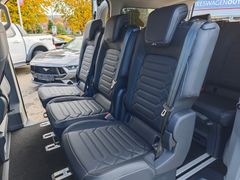 FORD Tourneo Custom L1 Titanium 170PS AWD 5J Garantie