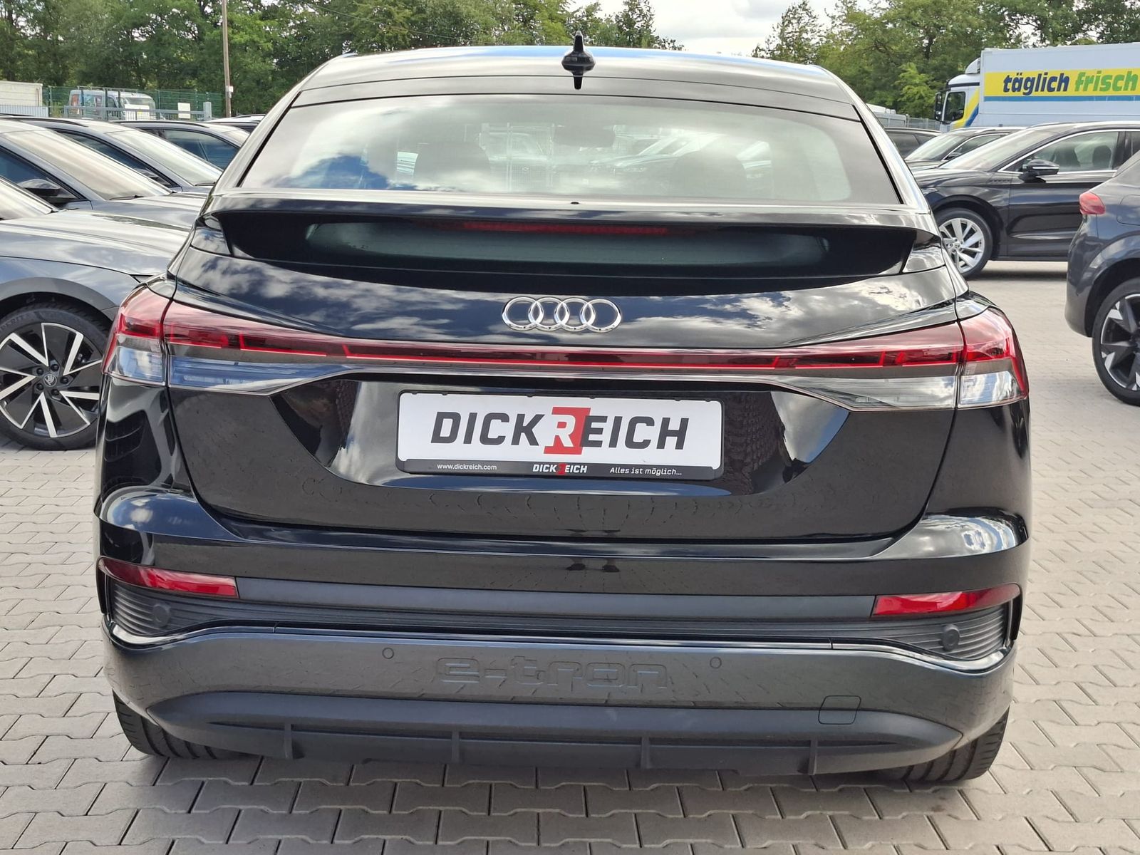 Fahrzeugabbildung Audi Q4 e-tron 40 Sportback S-Line ACC*DCC*KAM.*Optik