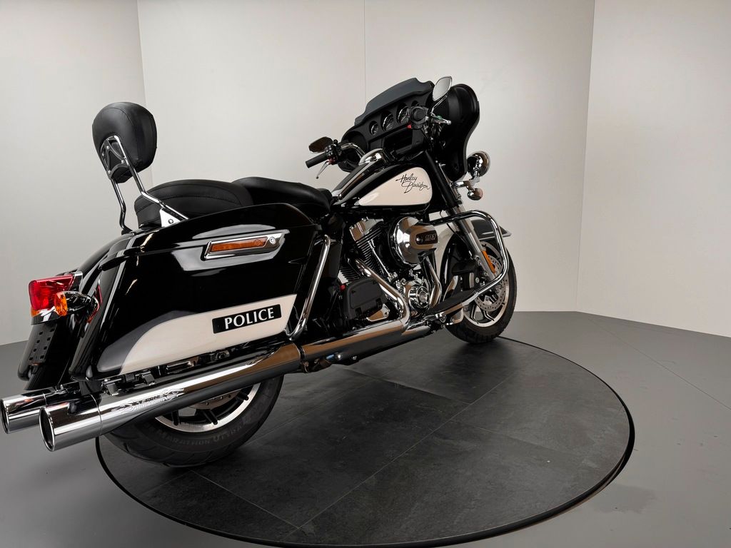 Fahrzeugabbildung Harley-Davidson FLHTP ELECTRA GLIDE POLICE *SAMMLERZUSTAND