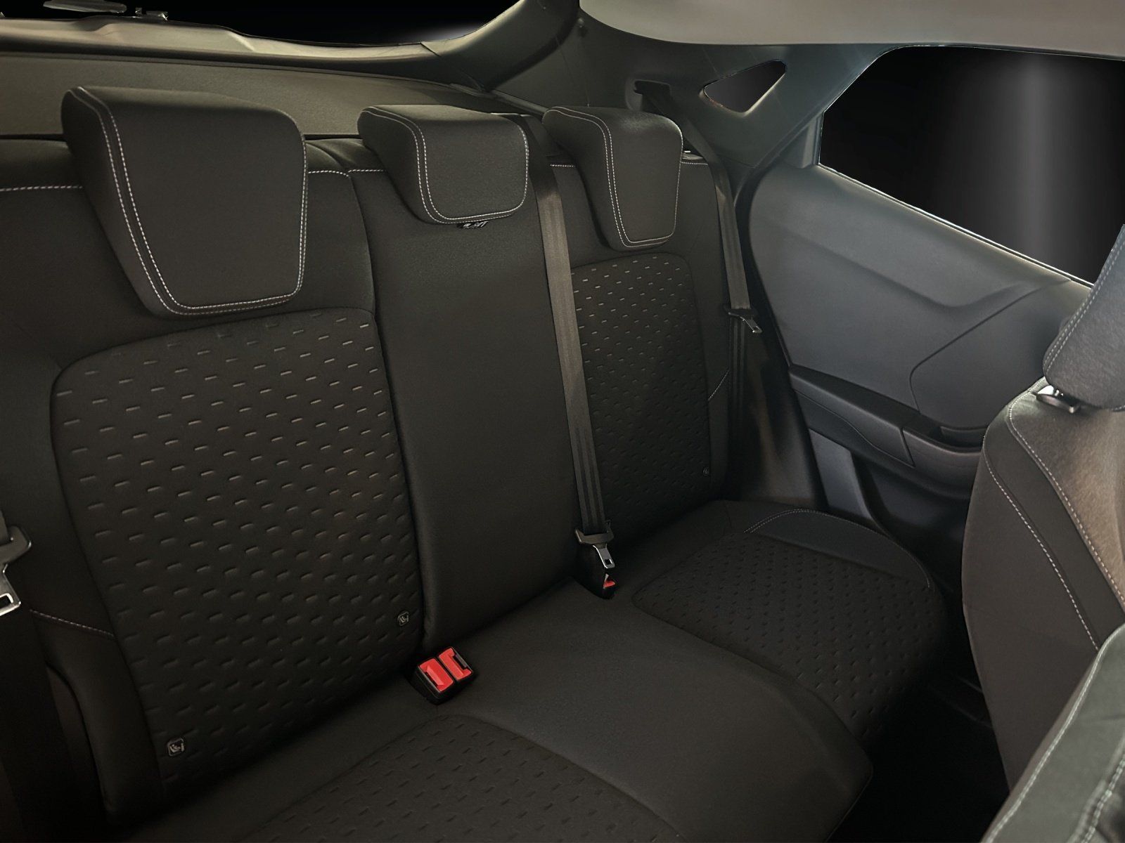 Fahrzeugabbildung Ford Puma Titanium 1,0 Ecoboost MHEV