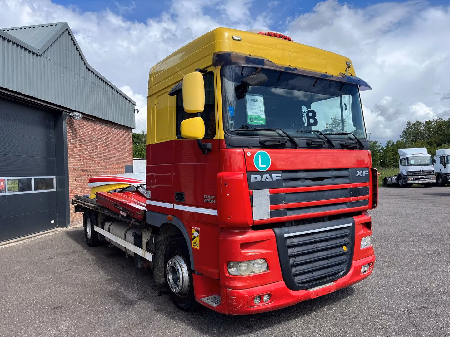 DAF XF 105.410 - Aut. - AC - MX-Engine brake - 54.05
