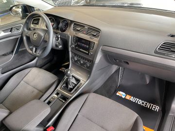 Volkswagen Golf VII Variant Trendline BlueTDI