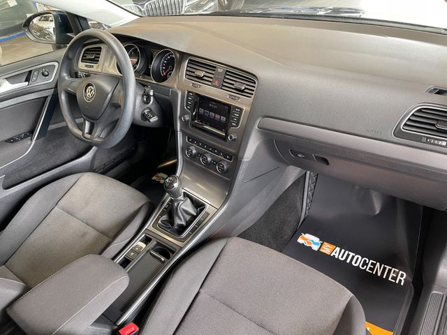 Volkswagen Golf VII Variant Trendline BlueTDI