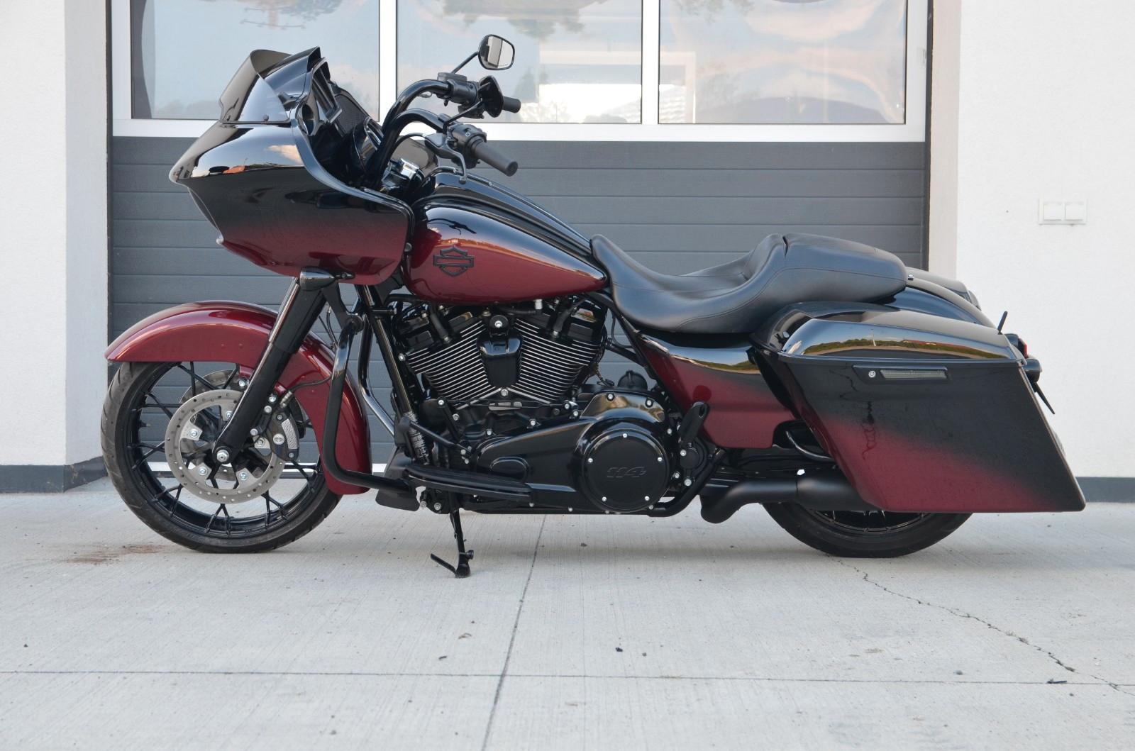 Harley-Davidson FLTRXS Road Glide Special M8 114