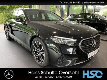Mercedes-Benz E 200 T-Modell AVANTGARDE*Panorama*Distronic*LED
