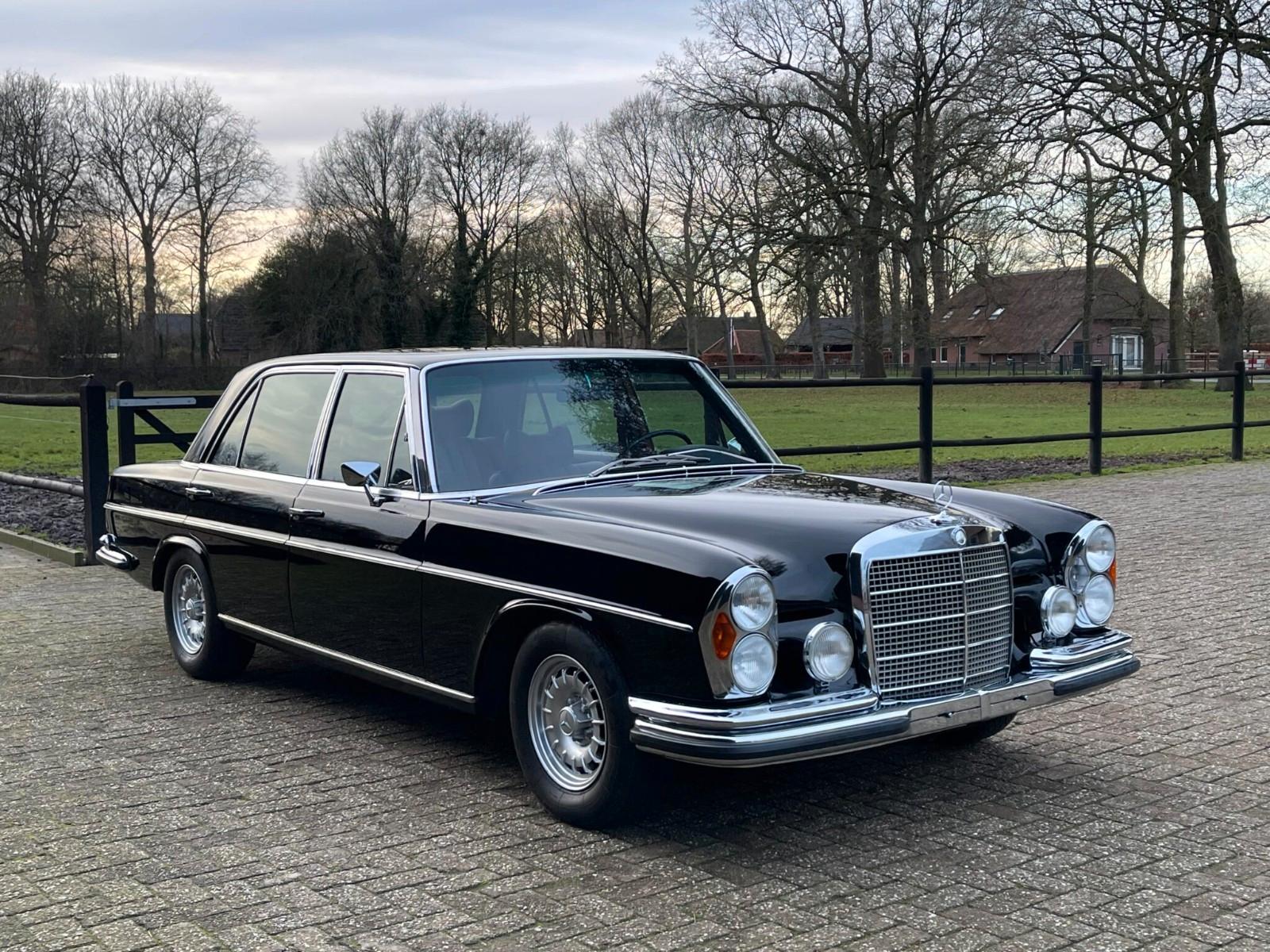 Mercedes-Benz 300 SEL 6.3