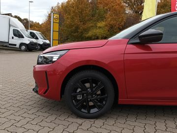 Fotografie 14 des Opel Corsa F GS Kamera Sitz-/Lenkradheizung