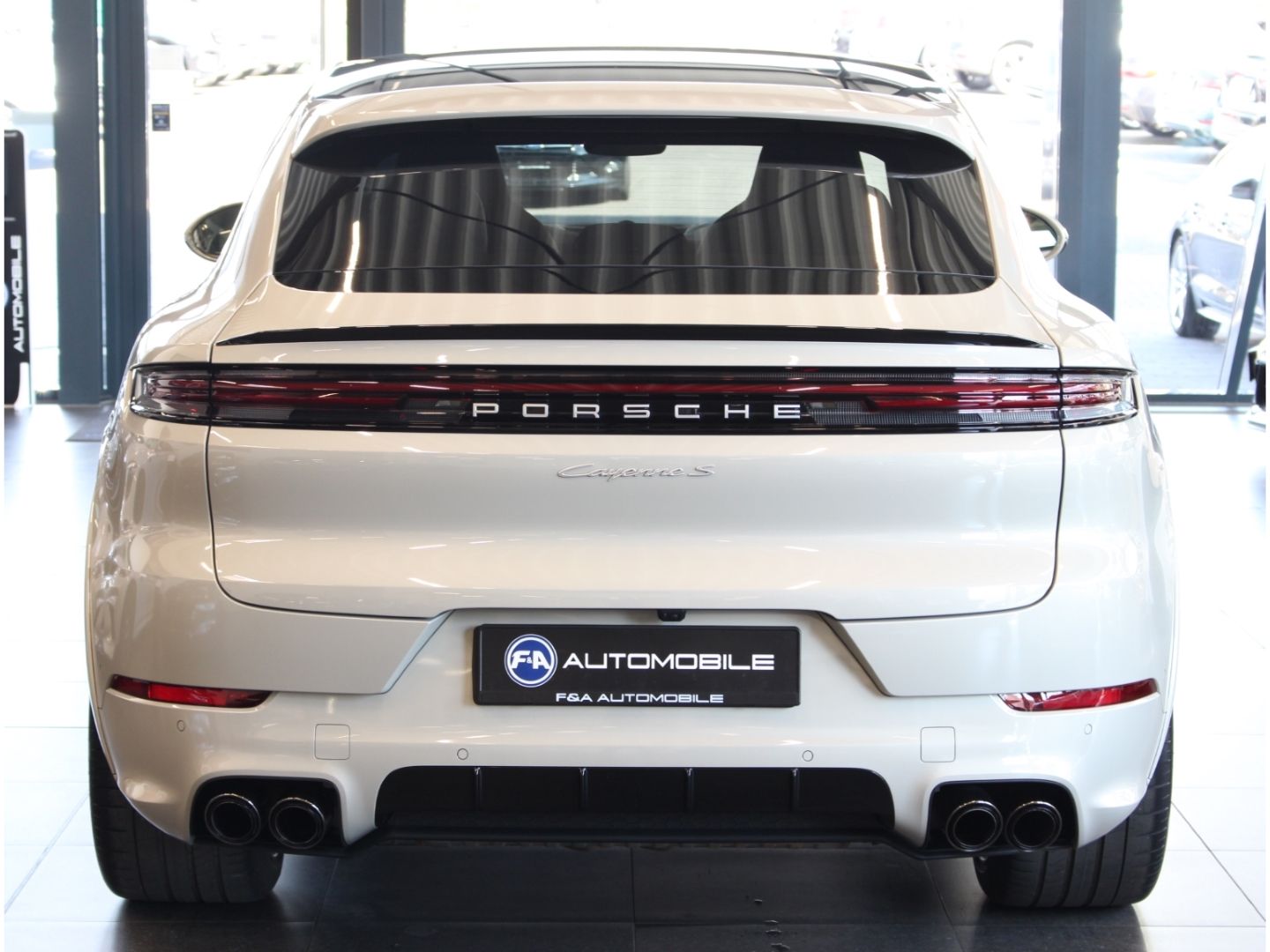 Fahrzeugabbildung Porsche Cayenne S Sport Chrono 1.Hand+Unfallfrei+Standhz