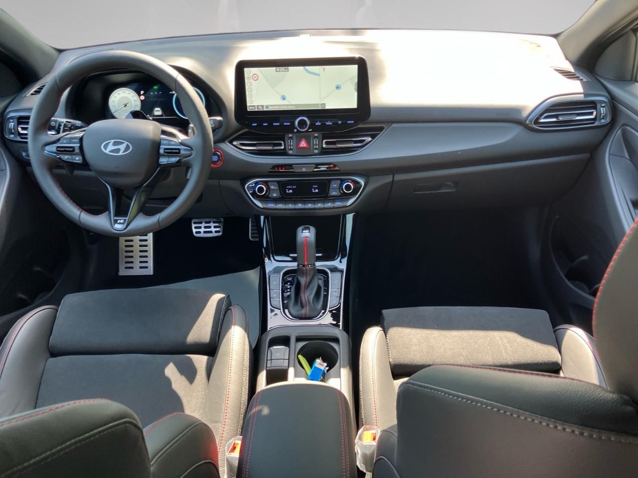 Fahrzeugabbildung Hyundai i30 1.6 T-GDI N Line X (EURO 6e)(OPF) ACC AUT LM