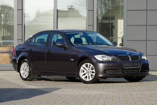 BMW 320i Lim.