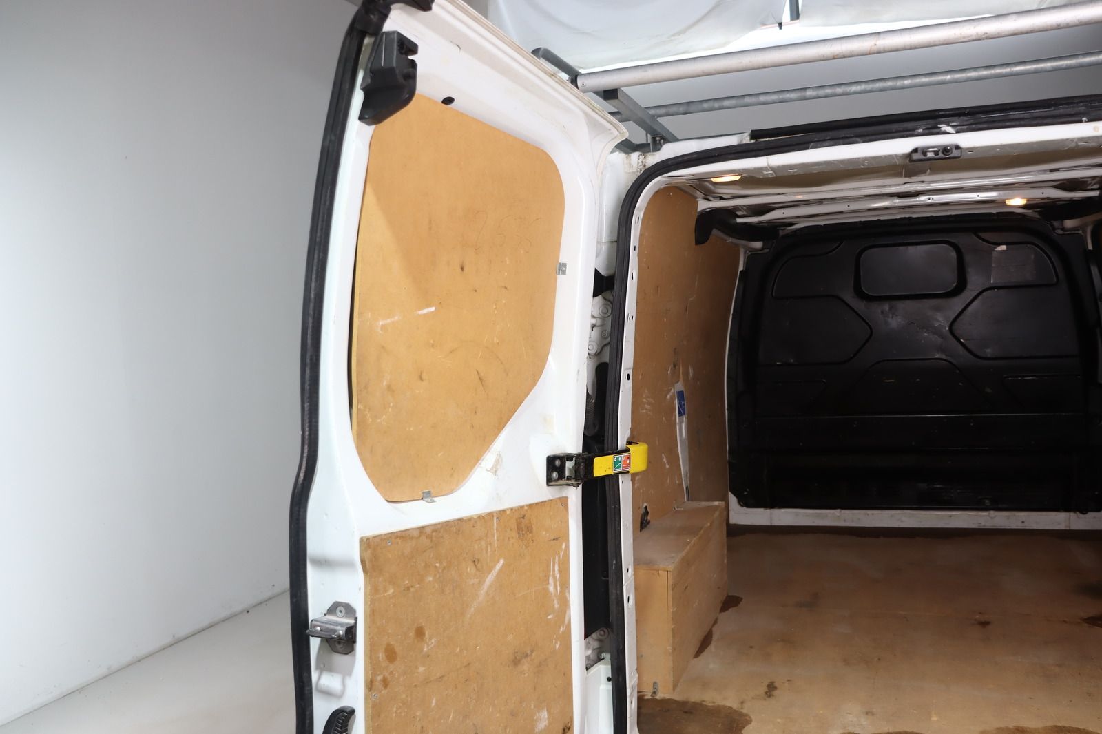 Fahrzeugabbildung Ford Transit Custom Kasten 280 L1H1 LKW Trend