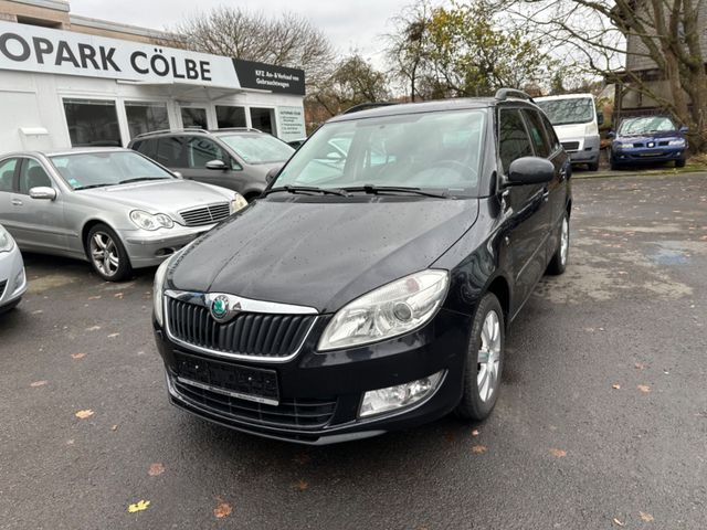 Skoda Fabia Combi Elegance* Leder* Sitzheizung*PDC