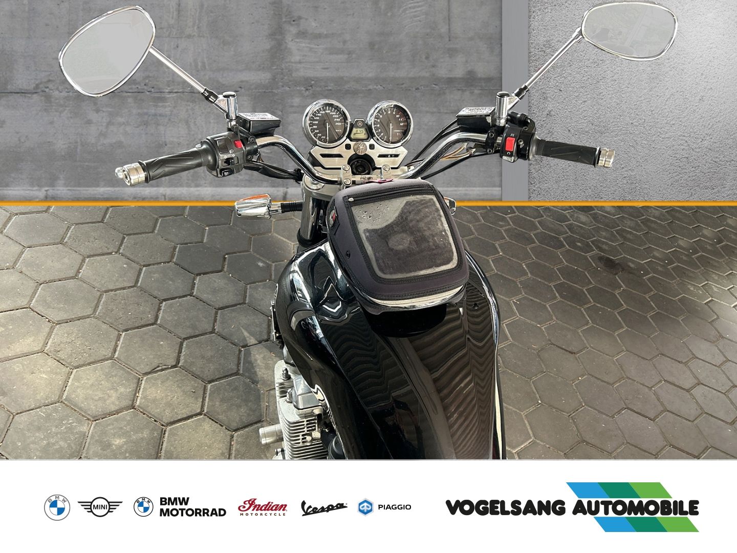 Fahrzeugabbildung Yamaha XJR 1300 Tankrucksack und Topcase inklusive