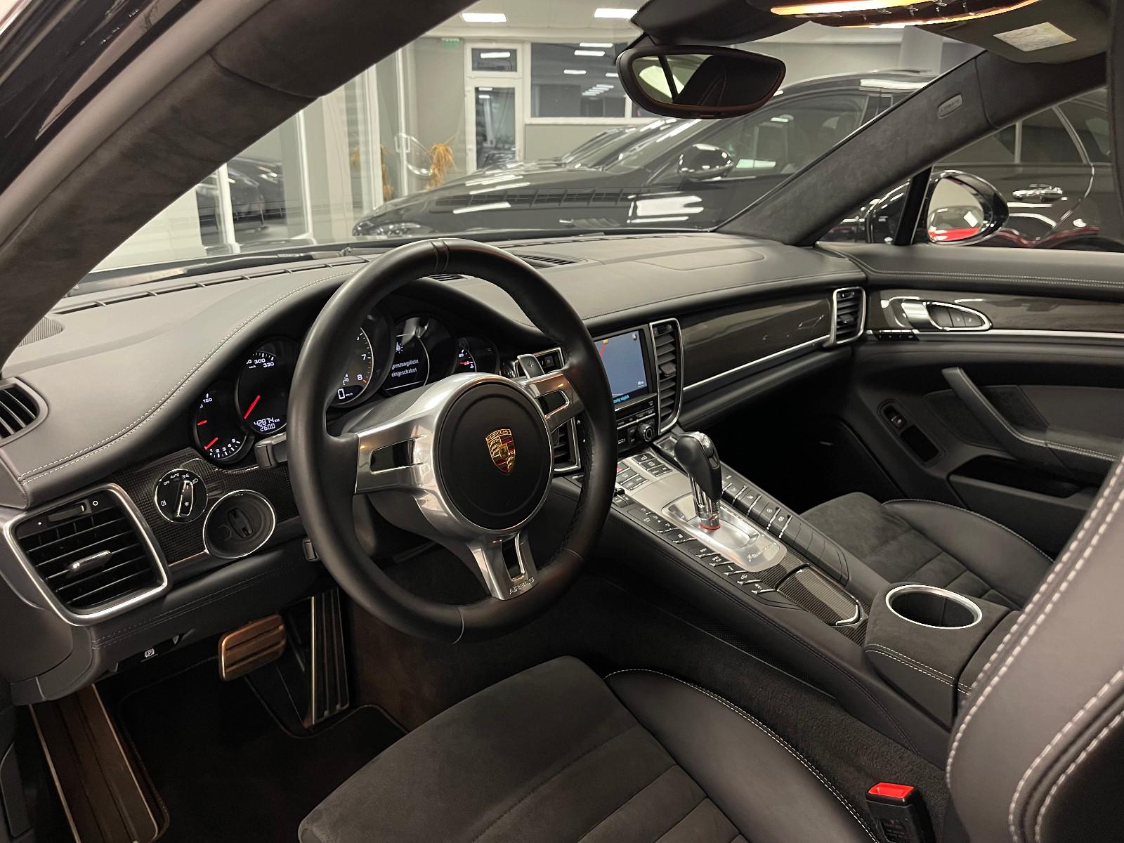 Porsche Panamera GTS | 2.Hand | Sport-Chrono | Carbon |