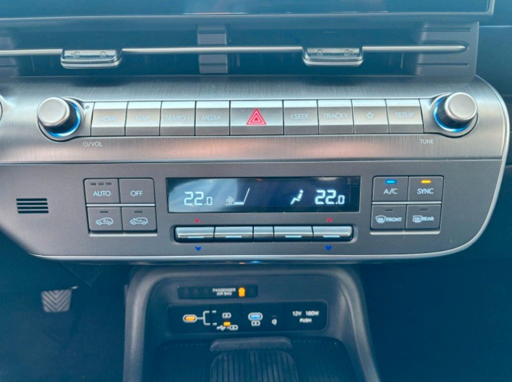 Fahrzeugabbildung Hyundai Kona 1.6 T-GDI Select LED,Navi,ACC,Kam.,KeyLess