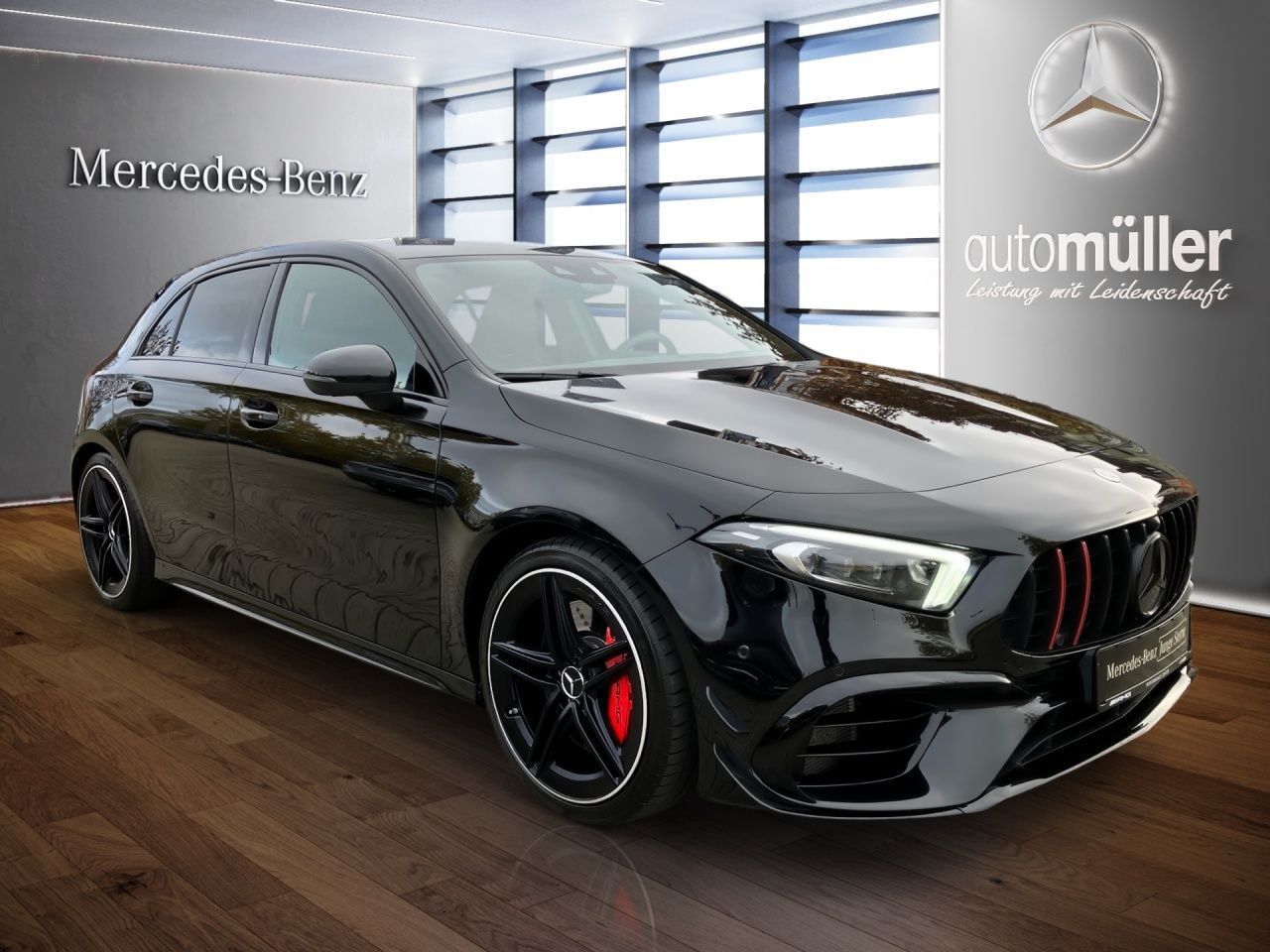 Fahrzeugabbildung Mercedes-Benz AMG A 45 S 4M+ AEROD+NIGHT+MEMO+360+MULTIB+TOTW