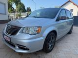 Lancia Voyager 2.8 JTDM Gold+Leder+Navi+AHK+7 Sitz+ - Lancia aus 2011