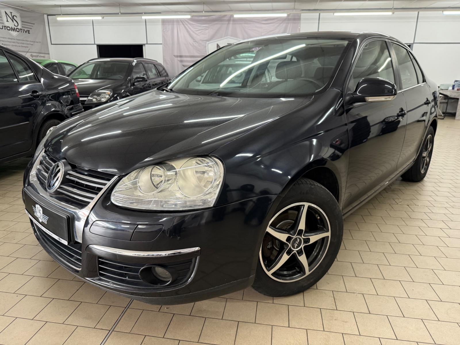 Volkswagen Jetta 1.6 *2. Hand*Klima*SHZ*Klimaauto.*Temp.*