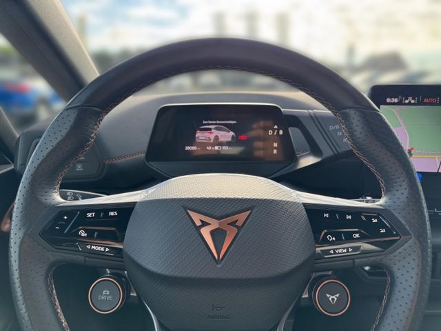 Born 58 kWh LED Navi Sitzh. ACC Kamera Allwetter