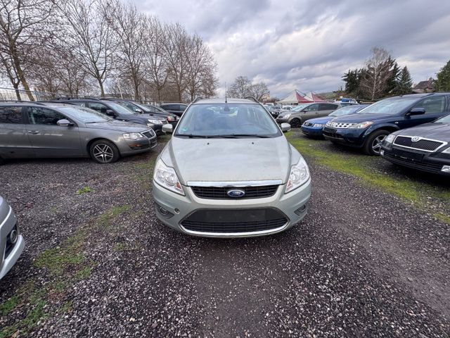 Ford Focus 2,0TDCi PowerShift DPF Style+ Turnier ...