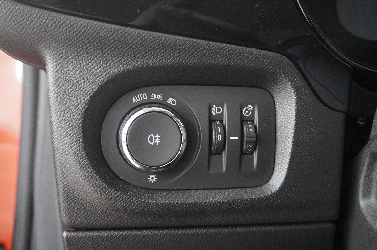 Fahrzeugabbildung Opel Corsa-e  EDITION 7,4kw/50kwh/Allwetter/ALU16"
