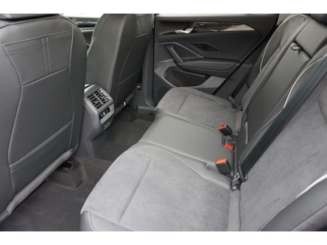 Tiguan 1.5 eTSI Elegance DSG *IQ.Light HD*DCC Pr