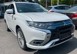 Mitsubishi Outlander 2.4 MIVEC PLUG-IN HYBRID 4WD/AHK - Mitsubishi Outlander in Wiesbaden