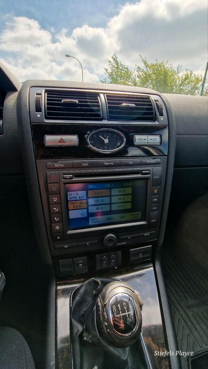 Ford Mondeo 2005 — photo 9