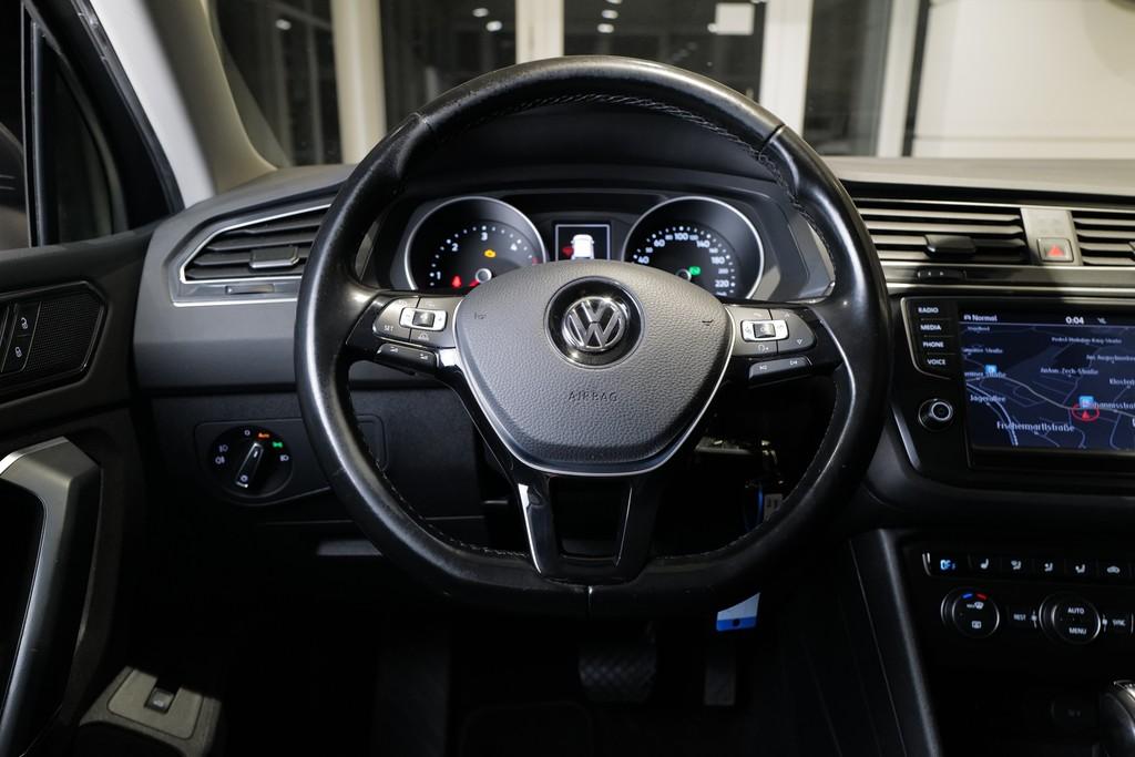 Volkswagen Tiguan 2.0TDI DSG Highline 4Motion AHK 360° Navi