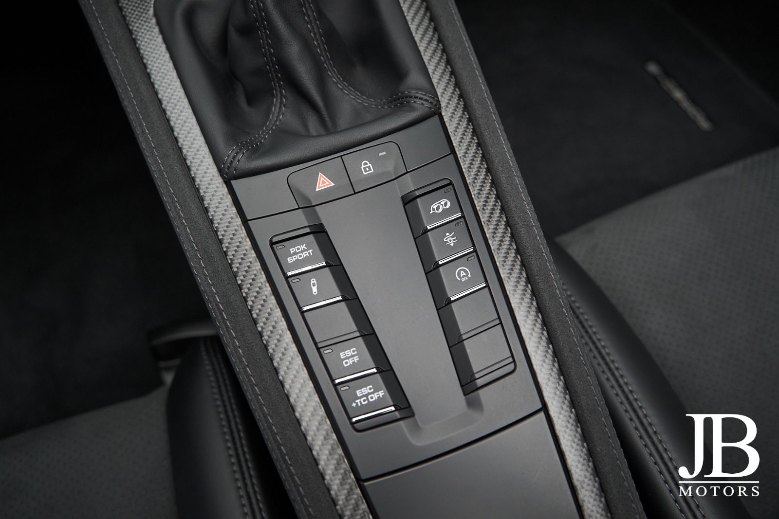 Fahrzeugabbildung Porsche Spyder RS Weissach PCCB Lift Magnesium Chrono