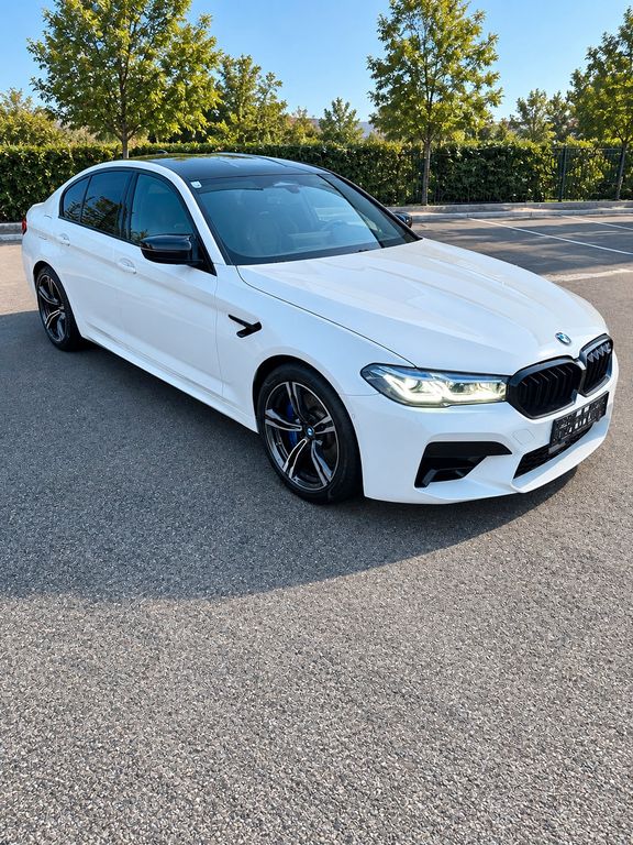 Image of BMW M5