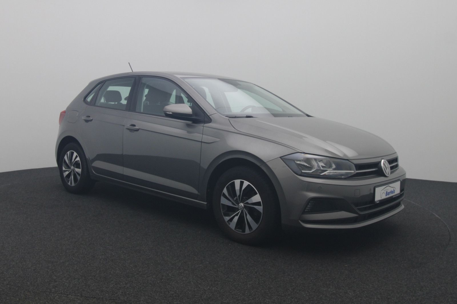 Fahrzeugabbildung Volkswagen Polo VI 1.0 Comfortline