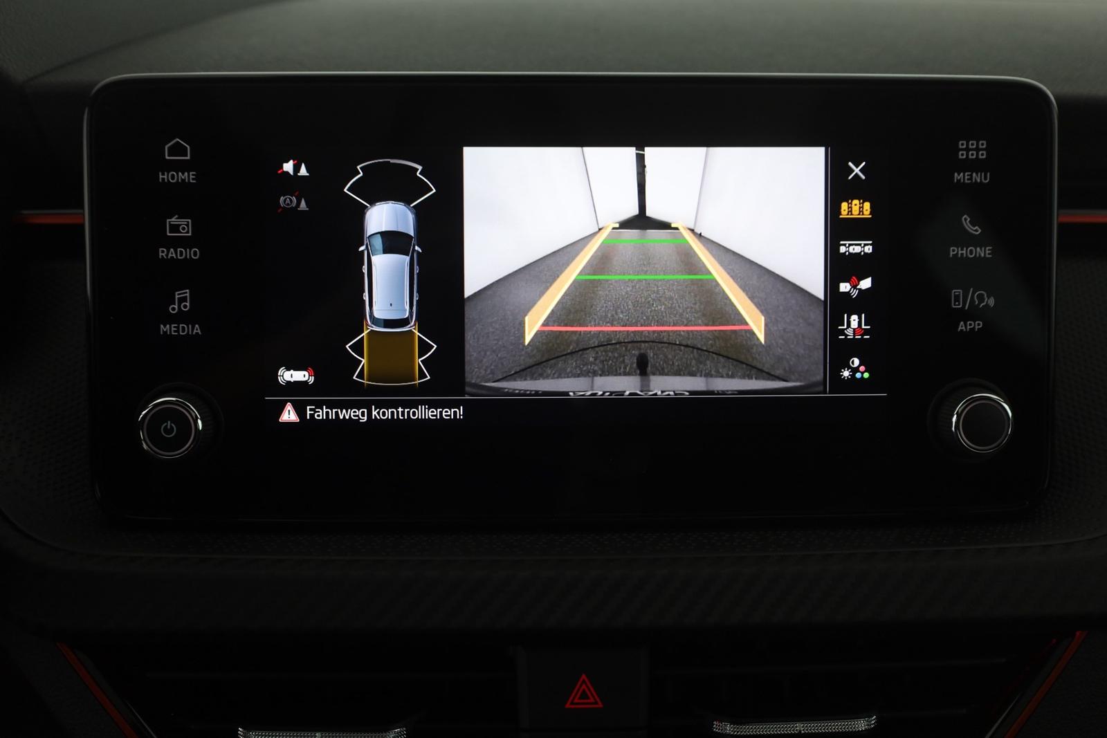 Skoda Kamiq Monte Carlo 1.5 TSI DSG LED Kamera AHK