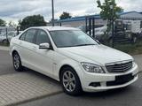 Mercedes-Benz C 180 Kompressor Lim. Automatik/1.Hand/99TKM - Mercedes-Benz C-Class aus 2009