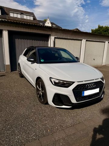 AUDI A1 40 TFSI Sportback  S tronic S line