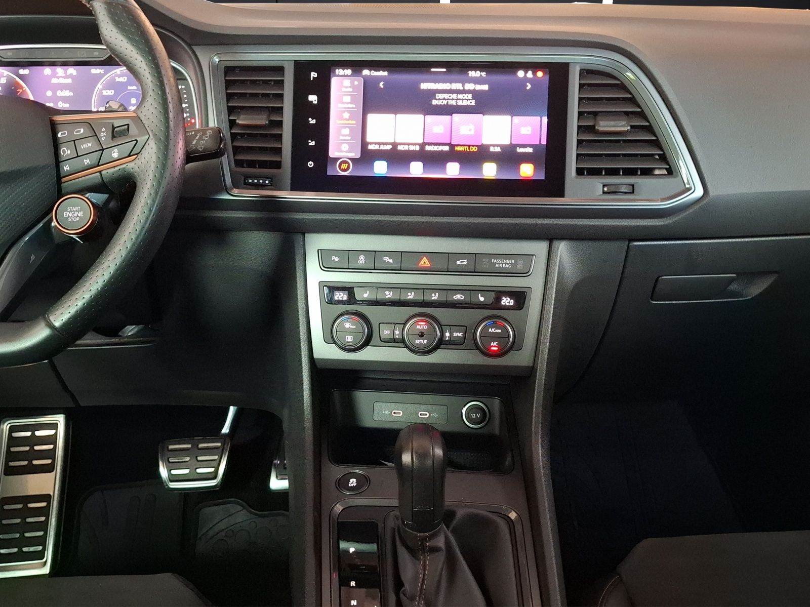 Fahrzeugabbildung CUPRA Ateca VZ DSG 4Drive LED Navi AID ACC RFK Beats S
