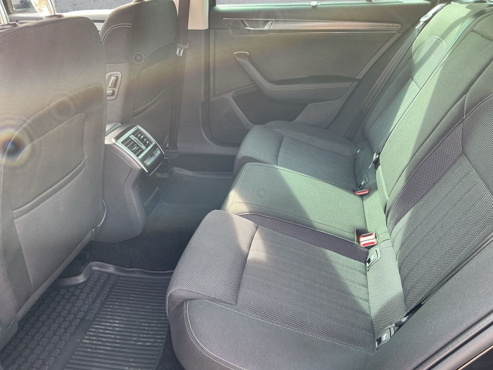 Skoda Superb - Bild 16