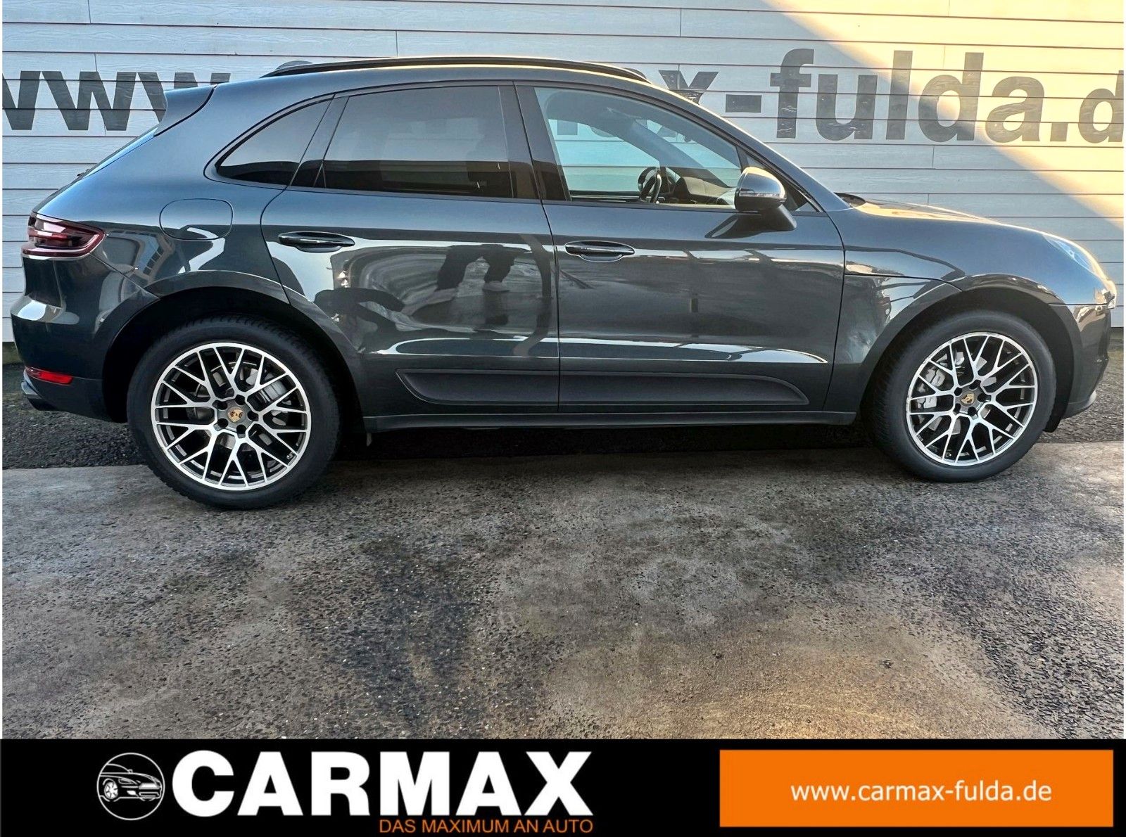 Fahrzeugabbildung Porsche Macan S D Alcantara,Navi,Xenon,Panorama,BOSE,ACC