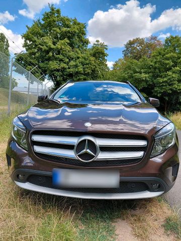 MERCEDES-BENZ Mercedes GLA 200 D