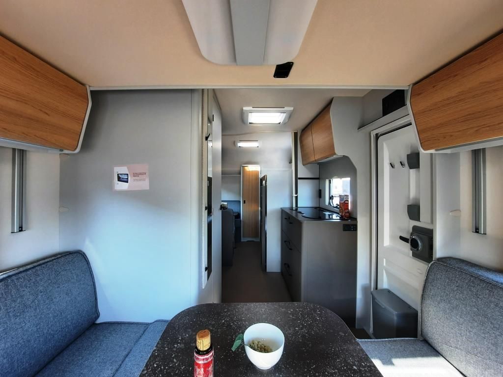 Fahrzeugabbildung Bürstner B66 Plus 510 TK Verfüg./Sparen Sie 4.630,- €