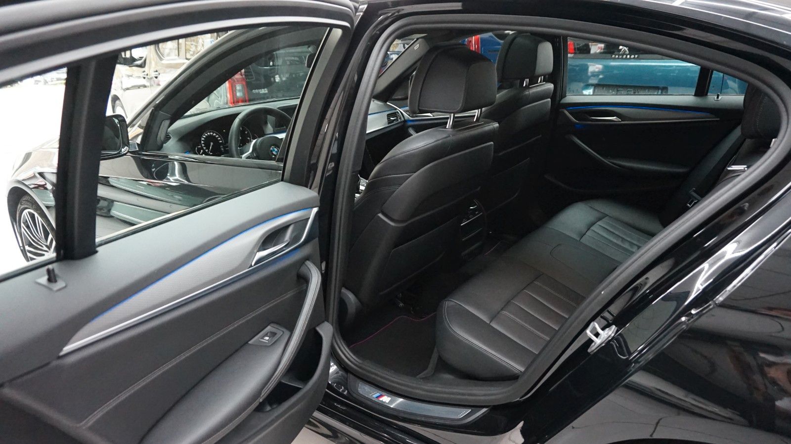 Fahrzeugabbildung BMW 5 Limousine 530 d M Sport Scheckheft gepflegt